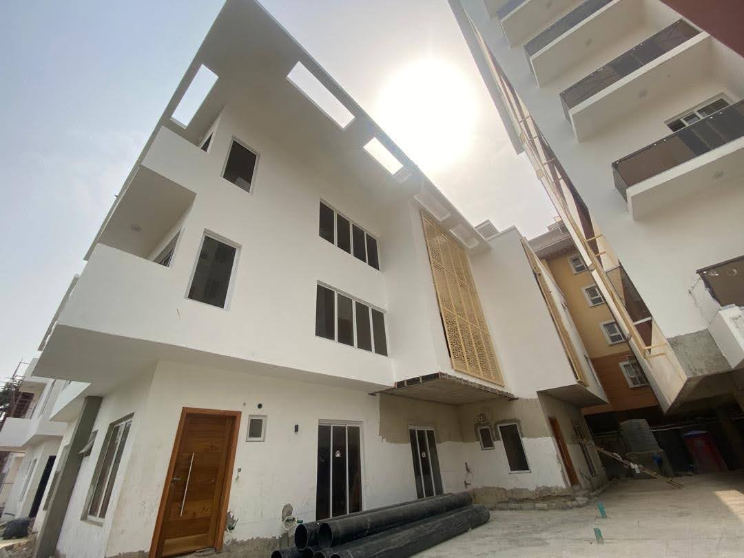 The Autograph, 13-Units Luxury Apartments - Image 4